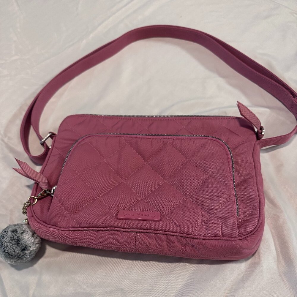 Gorgeous Vera Bradley quilted crossbody bag in a soft dusty mauve pink.